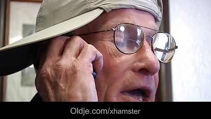 به خوبی وقف مرد گران من ملاقات کرد و آنها را در یک کلوپ شبانه فیلم سکسی خفن انلاین و آنها خیلی مست