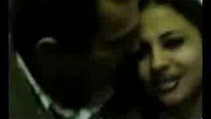 تماس حرفه ای فاحشه برای حذف بخاری خفن کوس پر از مقعد ژاپنی