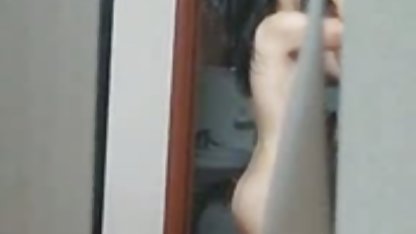او داستان سکسی خفن مزرعه کوچک وجود دارد و با آنها او را جاسوس می دهد خودش را به طور کامل اجازه